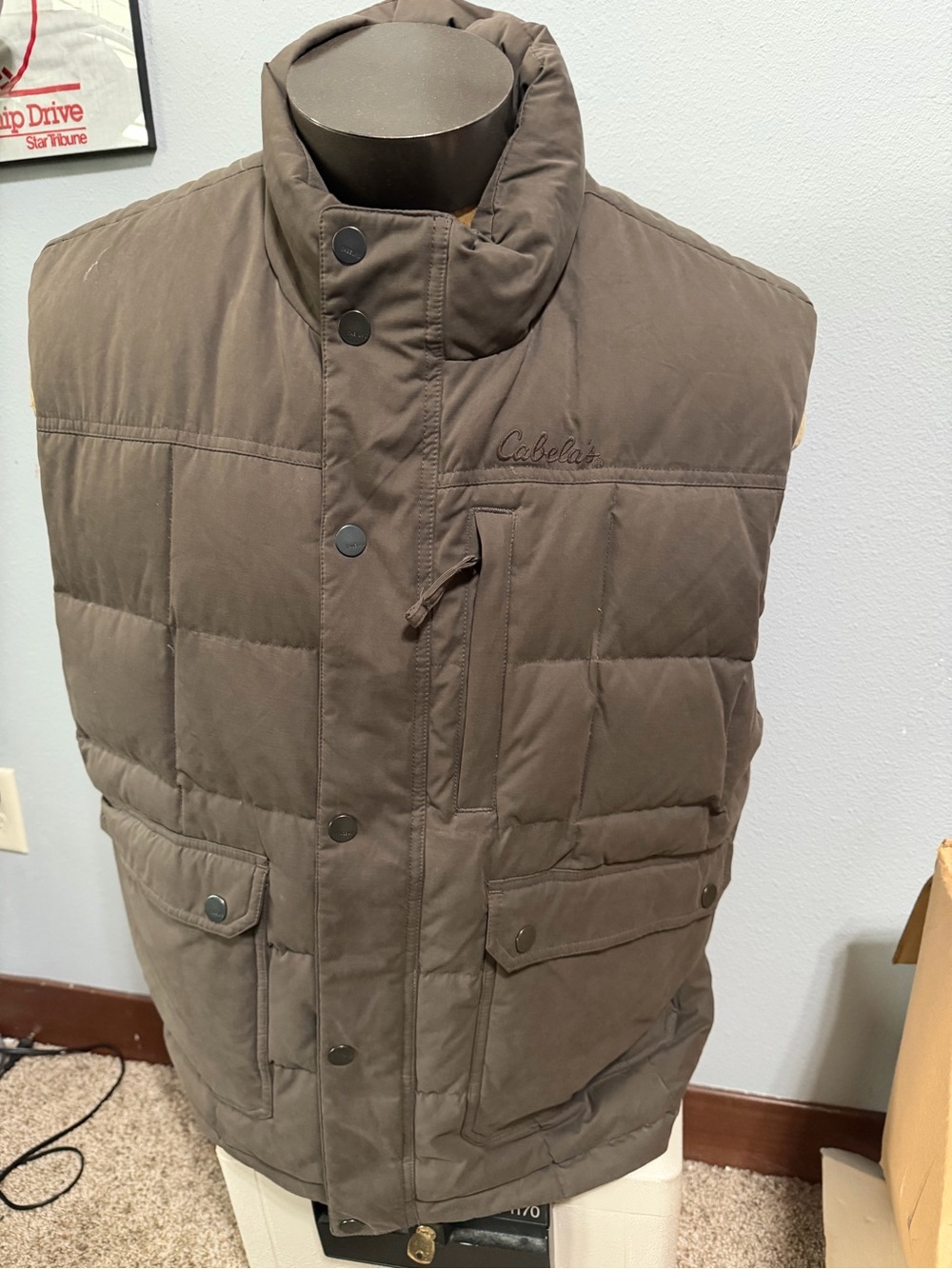 Cabela's Men's Brown Puffer Vest XL